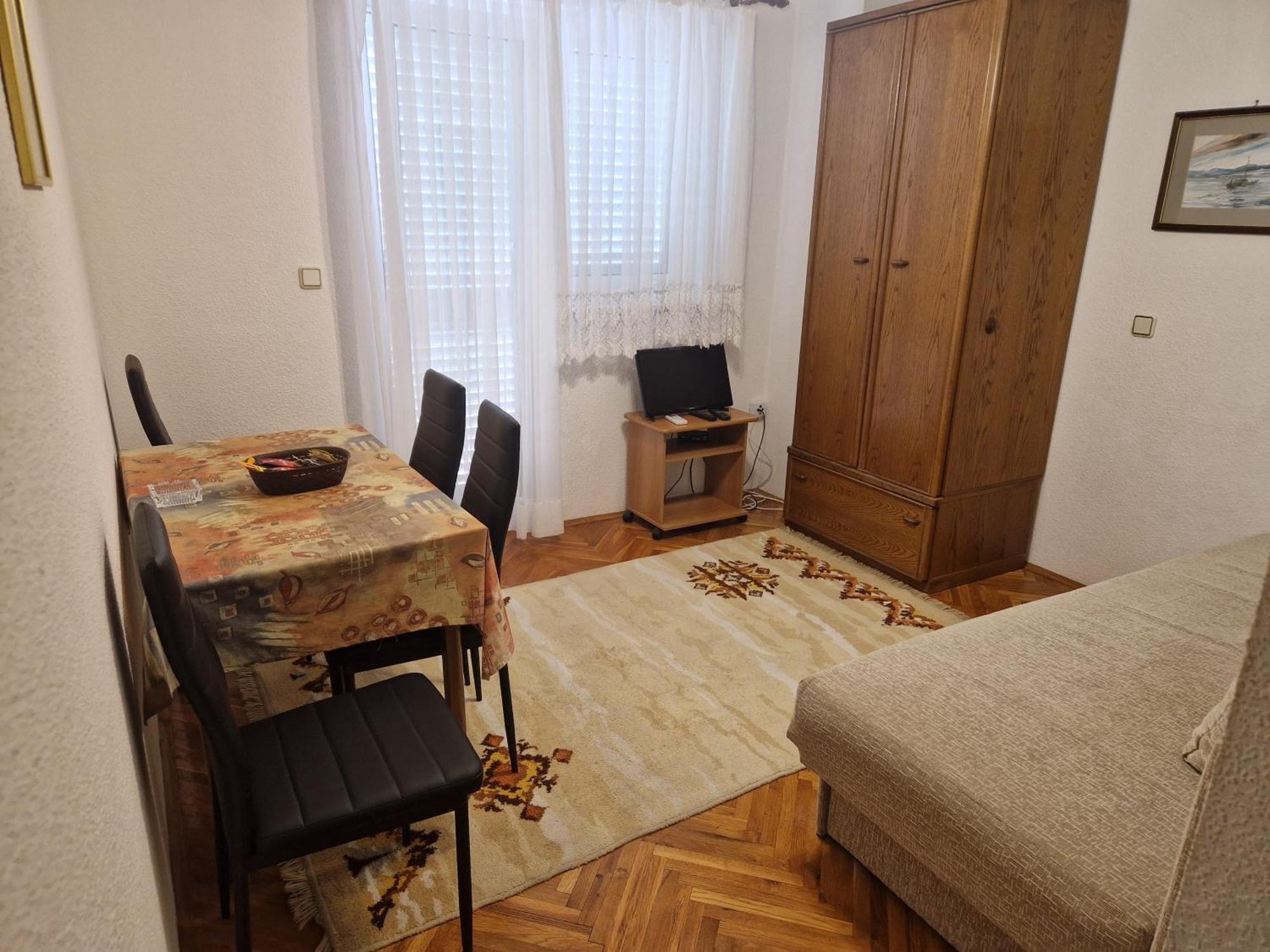Apartments Vuksan Rab Town Ngoại thất bức ảnh